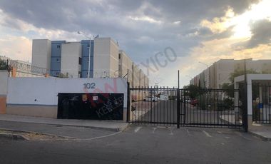 Moderno Depa. en Venta - La Estancia, Muy cerca de Libramiento sur poniente y de zona industrial.