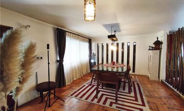 Amplia, moderna y remodelada casa en Providencia