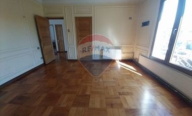 Casa Residencial o comercial renovada e eficiente