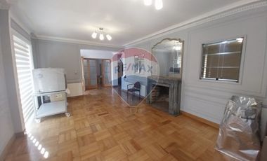 Casa Residencial o comercial renovada e eficiente