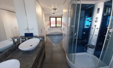Casa Residencial o comercial renovada e eficiente