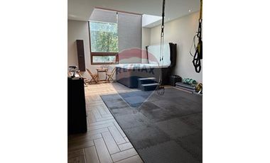 Casa 7 dorm. Fundo El Descanso. Cam. Melipilla