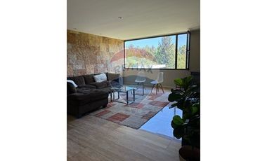 Casa 7 dorm. Fundo El Descanso. Cam. Melipilla
