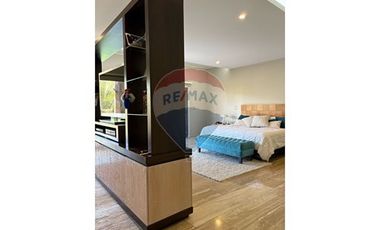Casa 7 dorm. Fundo El Descanso. Cam. Melipilla
