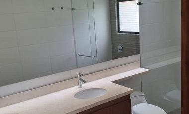 VENDO CASA EN REFUGIO DEL VALLE, LA CALERA