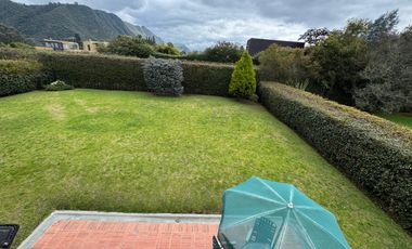 VENDO CASA EN MACADAMIA, LA CALERA