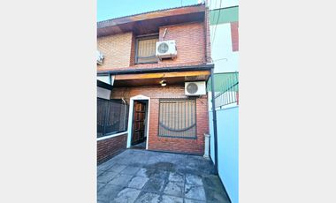 Casa  en Venta Villa Luzuriaga / La Matanza (A141 4039)