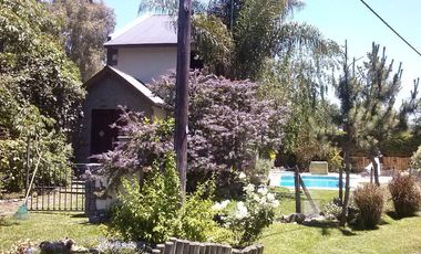 Casa en   B° El Carmencito