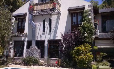 Casa en   B° El Carmencito