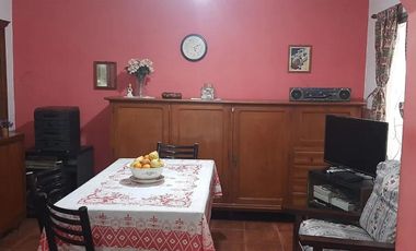 Casa en venta - 3 Dormitorios 2 Baños - Florencio Varela