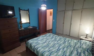 Casa en venta - 3 Dormitorios 2 Baños - Florencio Varela
