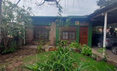 Casa en venta - 3 Dormitorios 2 Baños - Florencio Varela