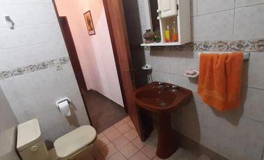 Casa en venta - 3 Dormitorios 2 Baños - Florencio Varela