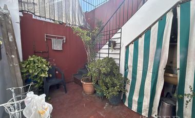 Venta de PH 4 ambientes en Wilde