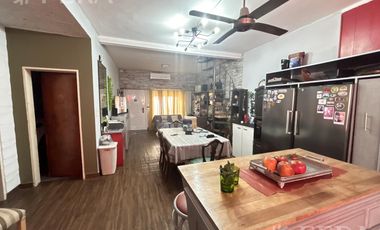 Venta de PH 4 ambientes en Wilde