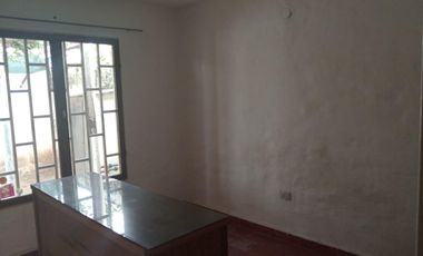 Casa 2 dorm. c/ ingreso vehic.  Bº Villa Argentina