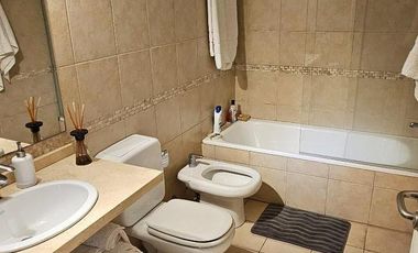 Venta Departamento en Jardines de San Isidro III 3 amb con jardin