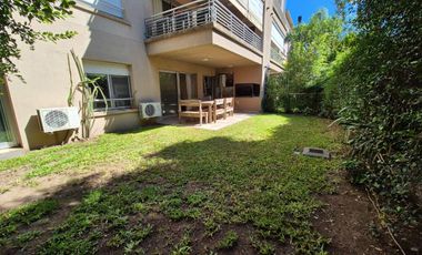 Venta Departamento en Jardines de San Isidro III 3 amb con jardin