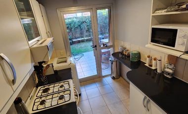 Venta Departamento en Jardines de San Isidro III 3 amb con jardin