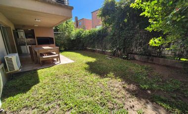 Venta Departamento en Jardines de San Isidro III 3 amb con jardin