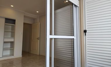 Departamento en venta en Junin un dormitorio y cochera.