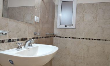 Departamento en venta en Junin un dormitorio y cochera.