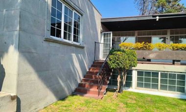 Hermosa Casa en Venta en Tecamachalco