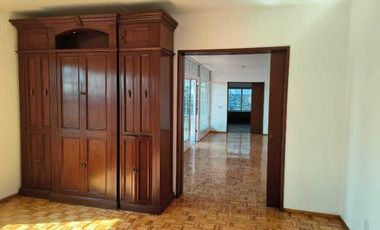 Hermosa Casa en Venta en Tecamachalco