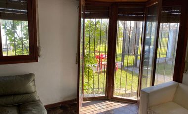 Casa en  Alquiler-Villa del Plata