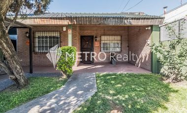 CASA EN VENTA 3 AMBIENTES EN JOSE LEON SUAREZ