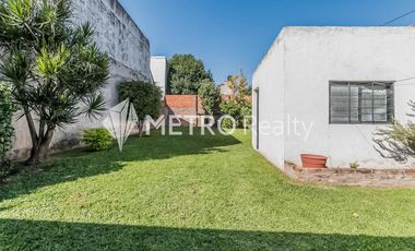 CASA EN VENTA 3 AMBIENTES EN JOSE LEON SUAREZ