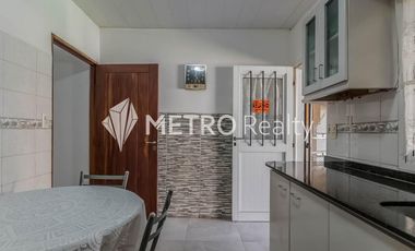 CASA EN VENTA 3 AMBIENTES EN JOSE LEON SUAREZ