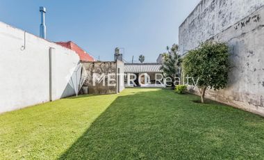 CASA EN VENTA 3 AMBIENTES EN JOSE LEON SUAREZ