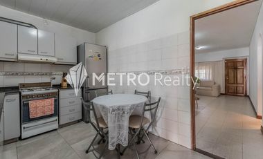 CASA EN VENTA 3 AMBIENTES EN JOSE LEON SUAREZ