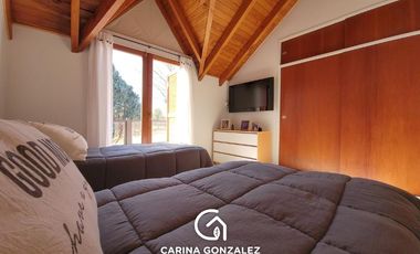 Casa en  Rincón Club de Campo con fondo de cancha, Neuquén Capital