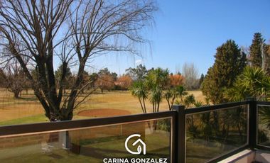 Casa en  Rincón Club de Campo con fondo de cancha, Neuquén Capital