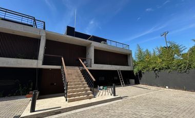 Excelente penthouse de 3 dormitorios a estrenar en alquiler, Anima Domi, con pileta propia