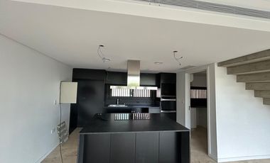 Excelente penthouse de 3 dormitorios a estrenar en alquiler, Anima Domi, con pileta propia