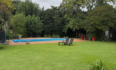 Dúplex de 2 dormitorios en venta en City bell, Alquilado, ideal inversores!!!