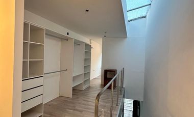 Dúplex de 2 dormitorios en venta en City bell, Alquilado, ideal inversores!!!
