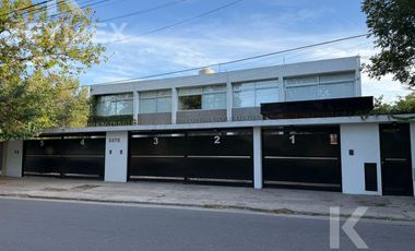 Dúplex de 2 dormitorios en venta en City bell, Alquilado, ideal inversores!!!
