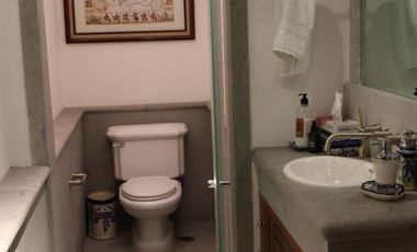 VENTA CASA EN BOSQUES DE LAS LOMAS ESPECTACULAR EN PRIVADA (R)