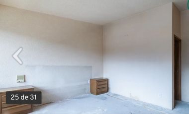 VENTA CASA BOSQUES DE LAS LOMAS (R)