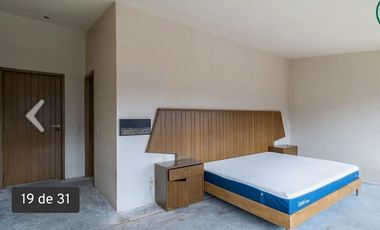 VENTA CASA BOSQUES DE LAS LOMAS (R)