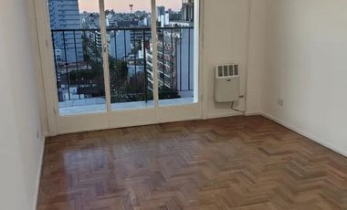 DEPARTAMENTO 3 AMBIENTES EN ALQUILER CABALLITO