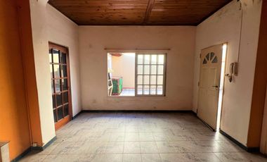 OPORTUNIDAD VENTA PH de 4 ambientes en Wilde Centro