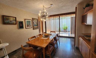 Casa  en  Venta en  Bosques de las Lomas (R)