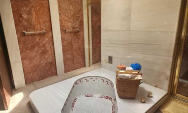 Casa  en  Venta en  Bosques de las Lomas (R)