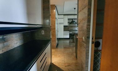 Venta casa en condominio en Bosques de las Lomas (R)