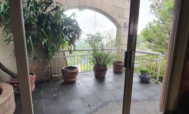 Venta casa en condominio en Bosques de las Lomas (R)